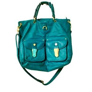 💯% Authentic Teal, Steve Madden, Crossbody or Shoulder bag!